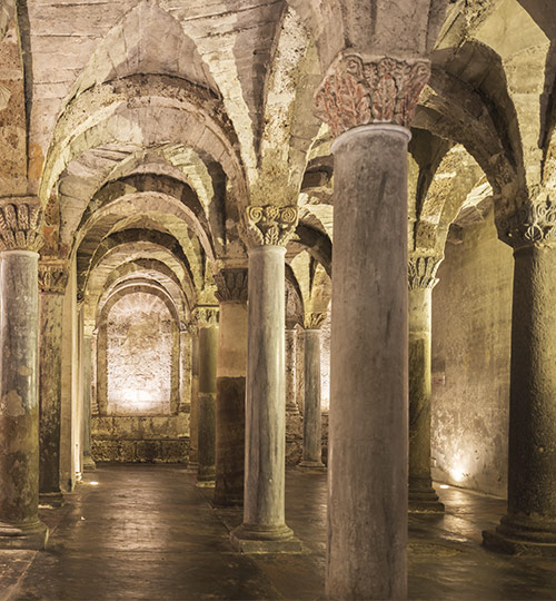 sutri cripta romanica