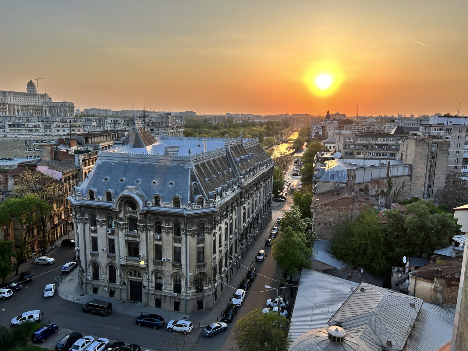 Cosa vedere a Bucarest in 2 giorni: guida delle attrazioni e consigli